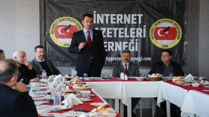 İnternet Gazeteleri Derneği Vatan Partisini ağırladı