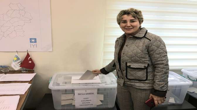İYİ Partide delege seçimleri İzmit’te başladı