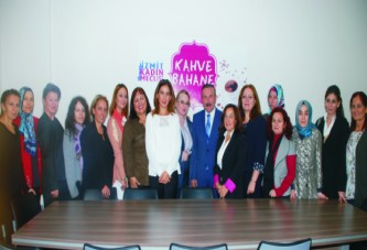 İzmit Belediyesi’nden Kahve Sohbetleri