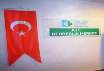 İzmit Belediyesi’nden Ücretsiz Aile Rehberlik Hizmeti