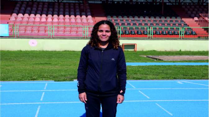 İzmit Belediyespor atletler İzmirde koşacak