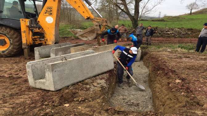 Kandıra Belediyesinden Yağmur Suyu Kanal Çalışması