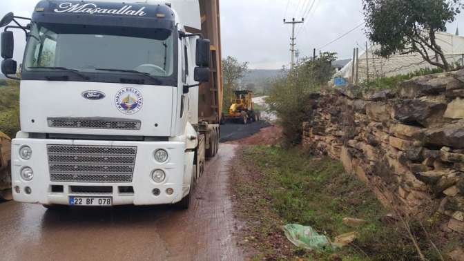 Kandıra’da Yollar Kışa Hazırlanıyor