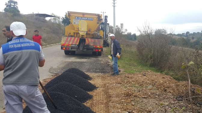 Kandıra’nın Asfalt Yamaları Tamamlanıyor