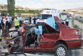 Kandıra Yolunda Kaza, 3 Ölü 10 Yaralı