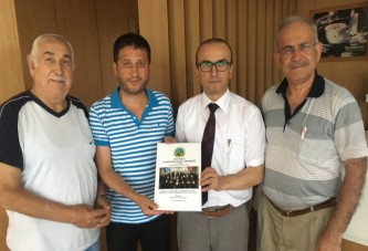 Kandıralılar’dan Kitap hediyeli ziyaretler