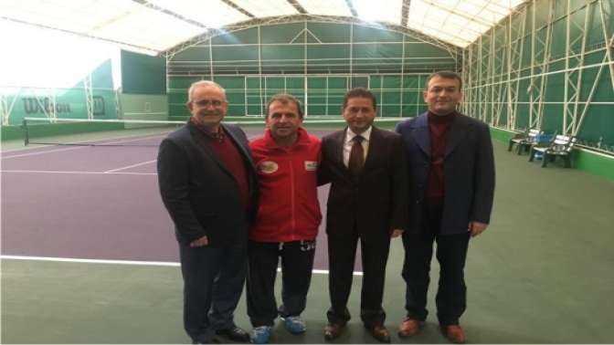 Kandıralıların Tenis Hocası Recep Özkul’u ziyareti