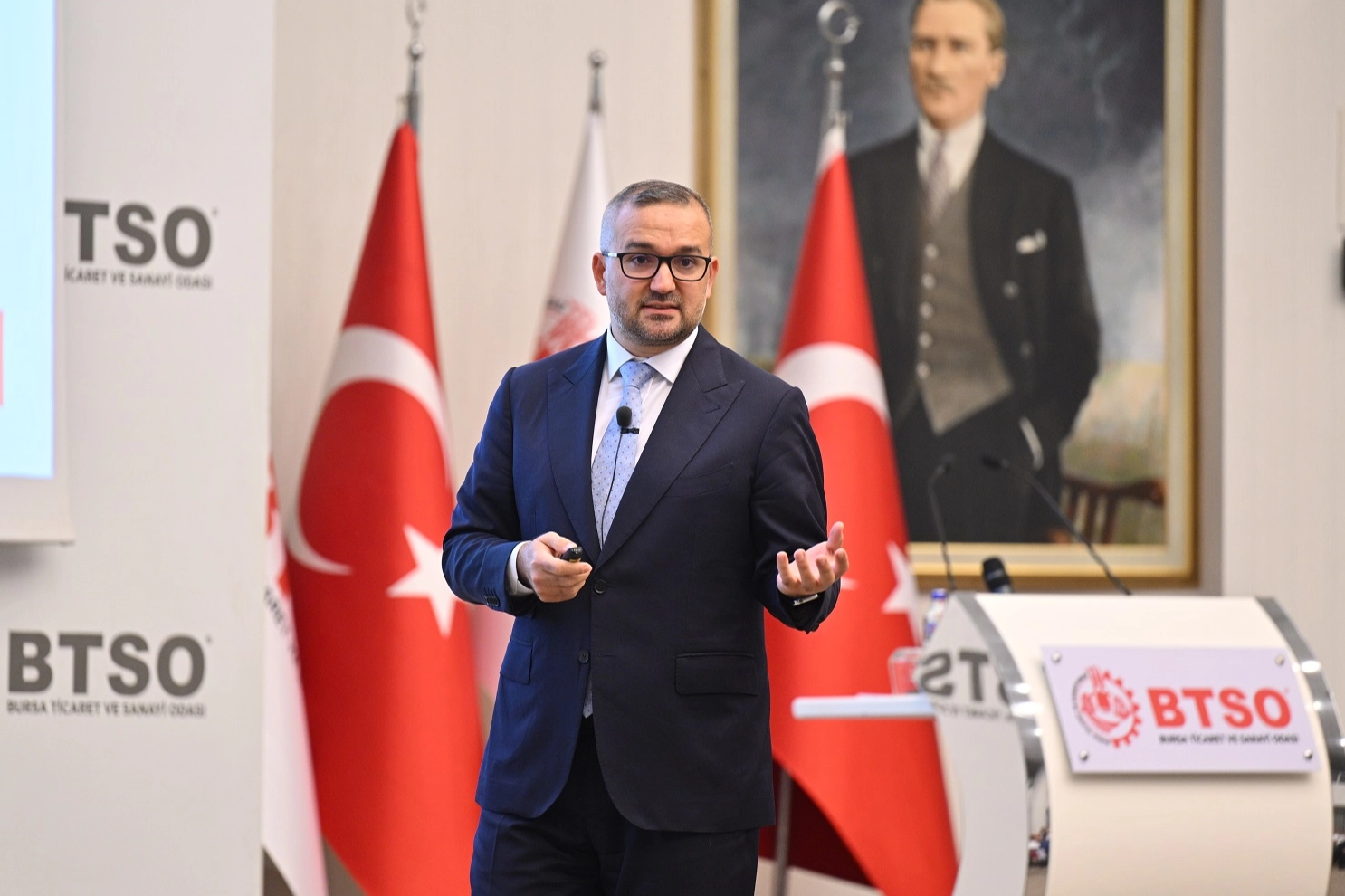 Karahan yıl sonu oranını Bursa'dan açıkladı... Enflasyon yıl sonunda yüzde 29'un altına düşecek