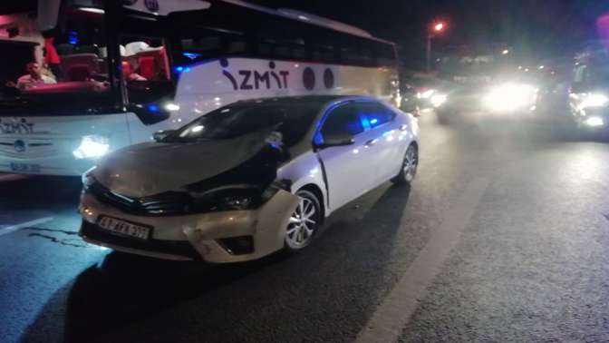 Karamürselde trafik kazası: 3 yaralı