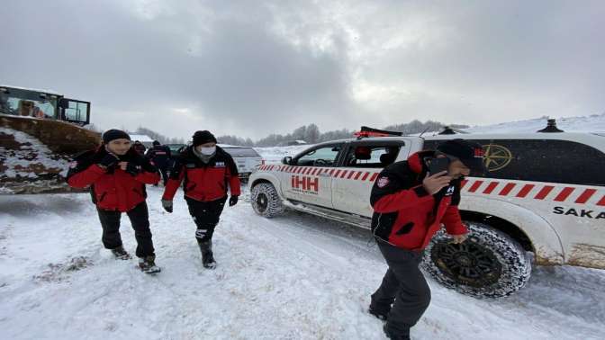 Kartepede dağlık bölgede kaybolan doktor aranıyor