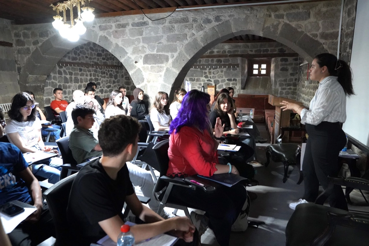 Kayseri Melikgazi'den İngilizce workshop