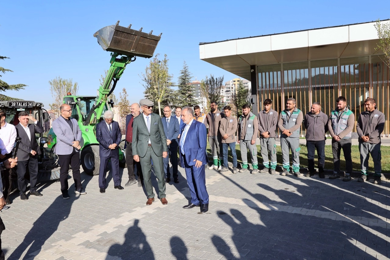 Kayseri Talas'ın 'Belediye Mahallemizde' projesi Kiçiköy'de