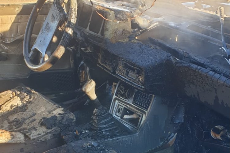 Kilis'te seyir halindeki otomobilde yangın 