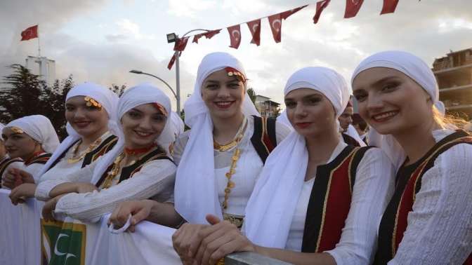 Kiraz Festivali coşkulu başladı