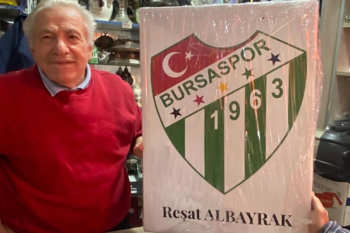 Küçükkuyu’nun gururu Reşat Albayrak