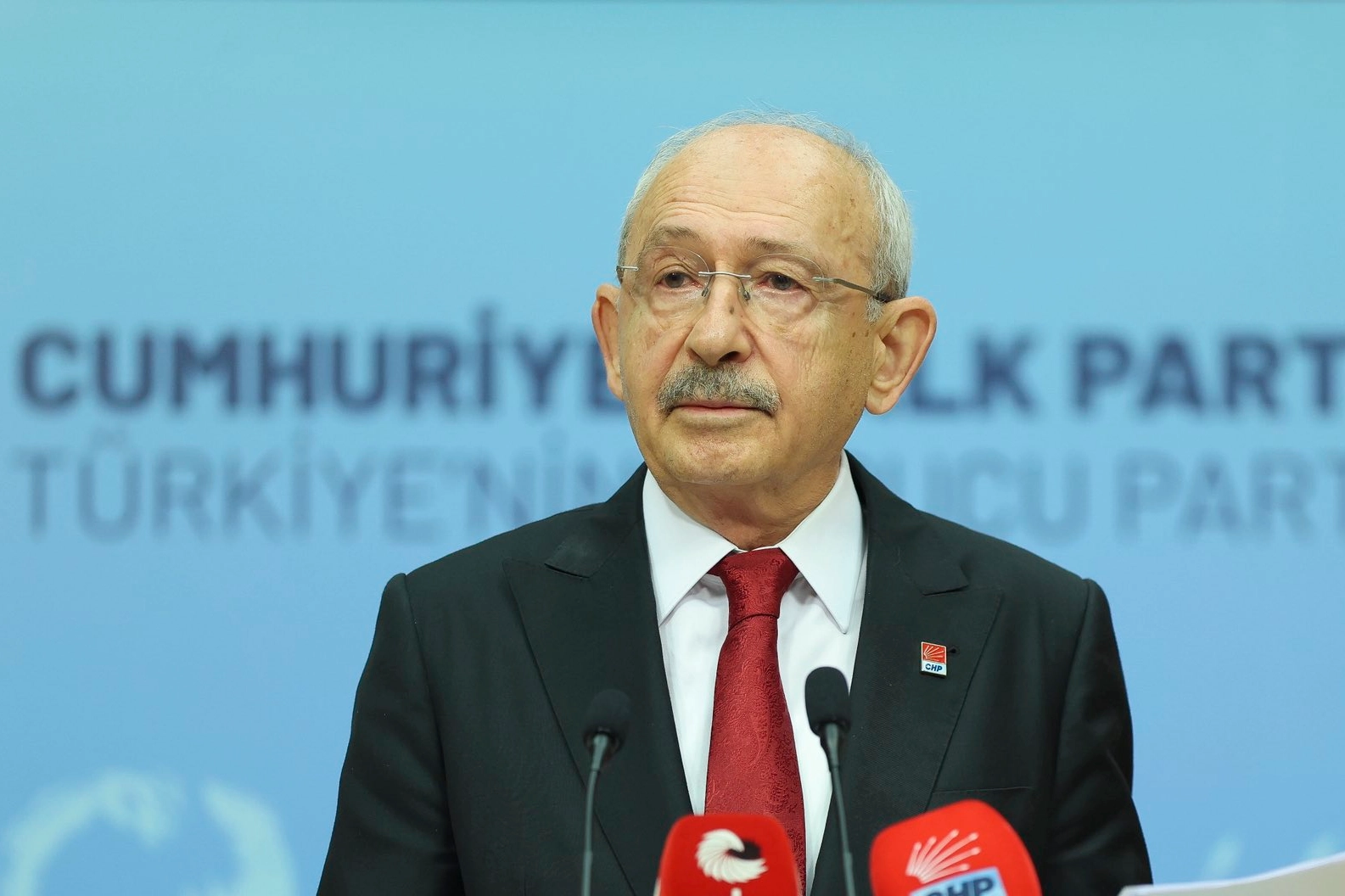 Kılıçdaroğlu: İktidar yapamıyorsa biz yapacağız... Okullarda geçici personelle kalıcı hijyen sağlanamaz! Kılıçdaroğlu: İktidar yapamıyorsa biz yapacağız... Okullarda geçici personelle kalıcı hijyen sağlanamaz!