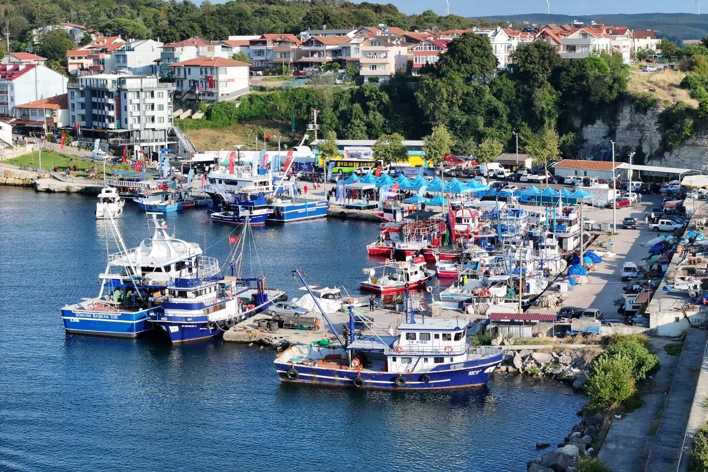 Kocaelide balıkçının umudu denizde, Büyükşehir yanında