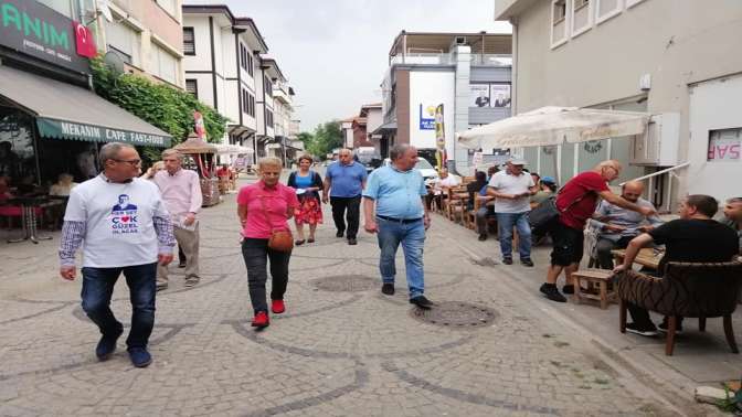 Kocaeli Demokrasi Girişiminden İmamoğluna destek