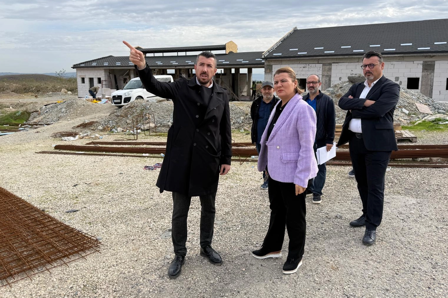 Kocaeli İzmit’te Dost Pati Yaşam Alanı çalışmaları hızla sürüyor