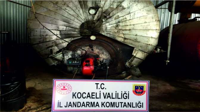 Kocaeli'de 6 bin litre kaçak akaryakıt ele geçirildi
