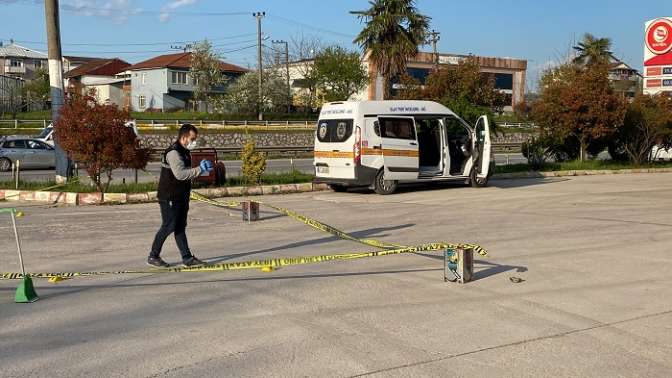 Kocaeli'de silahlı saldırıya uğrayan kişi yaralandı