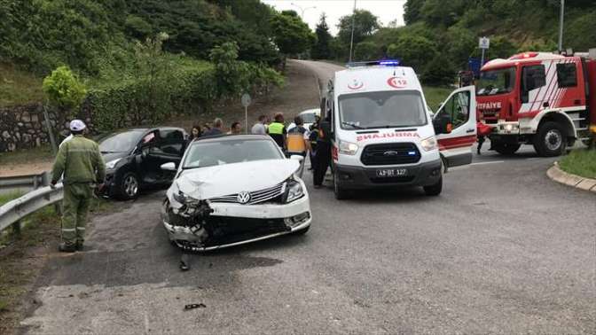 Kocaelide trafik kazası: 1 yaralı