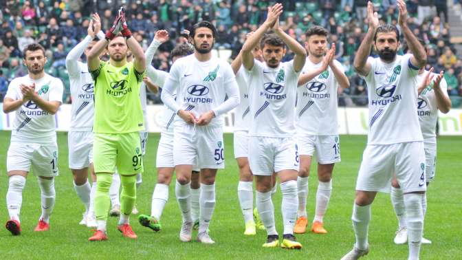 Kocaelispor’da moraller alt üst