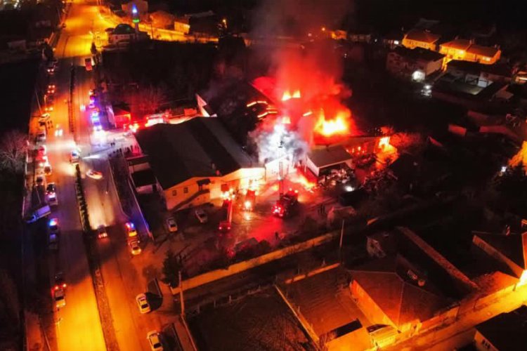 Kütahya'da itfaiye can ve mal güvenliğini korudu 