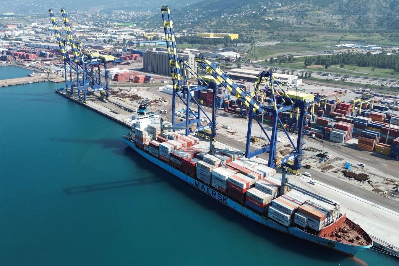 Limanlarda elleçlenen yük 2025’te artış gösterdi