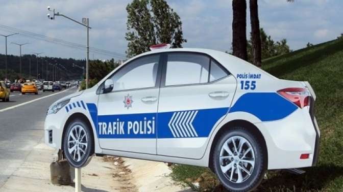 Maket Trafik Polis Aracı, Bayramda yollarda