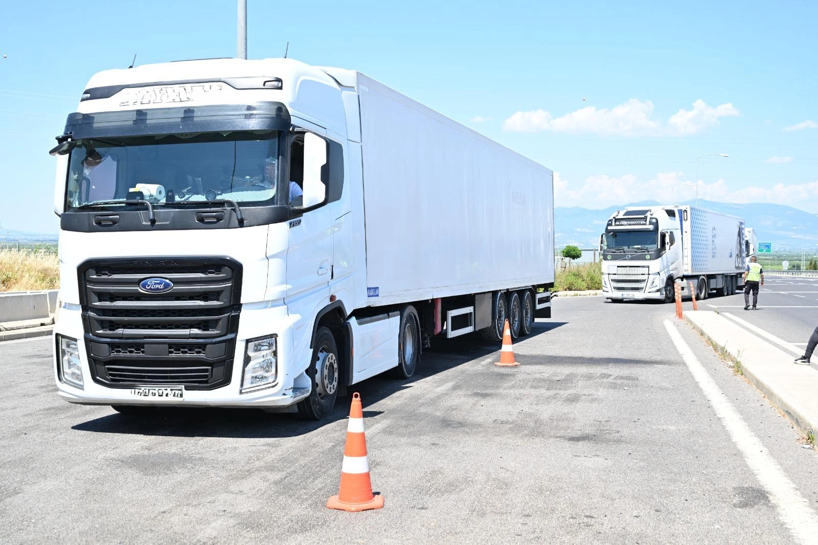 Manisa Büyükşehir'den üreticiyi ve tüketiciyi koruyan denetimler