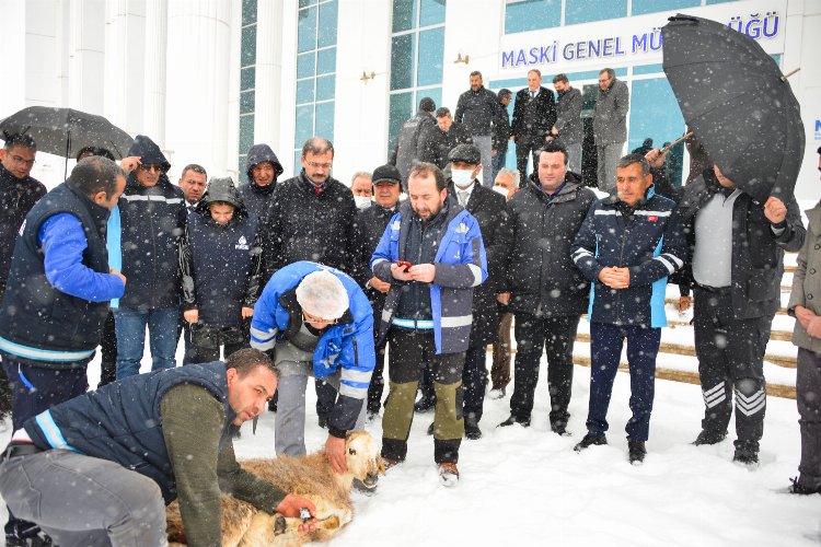 Manisa MASKİ'de şükür kurbanı 