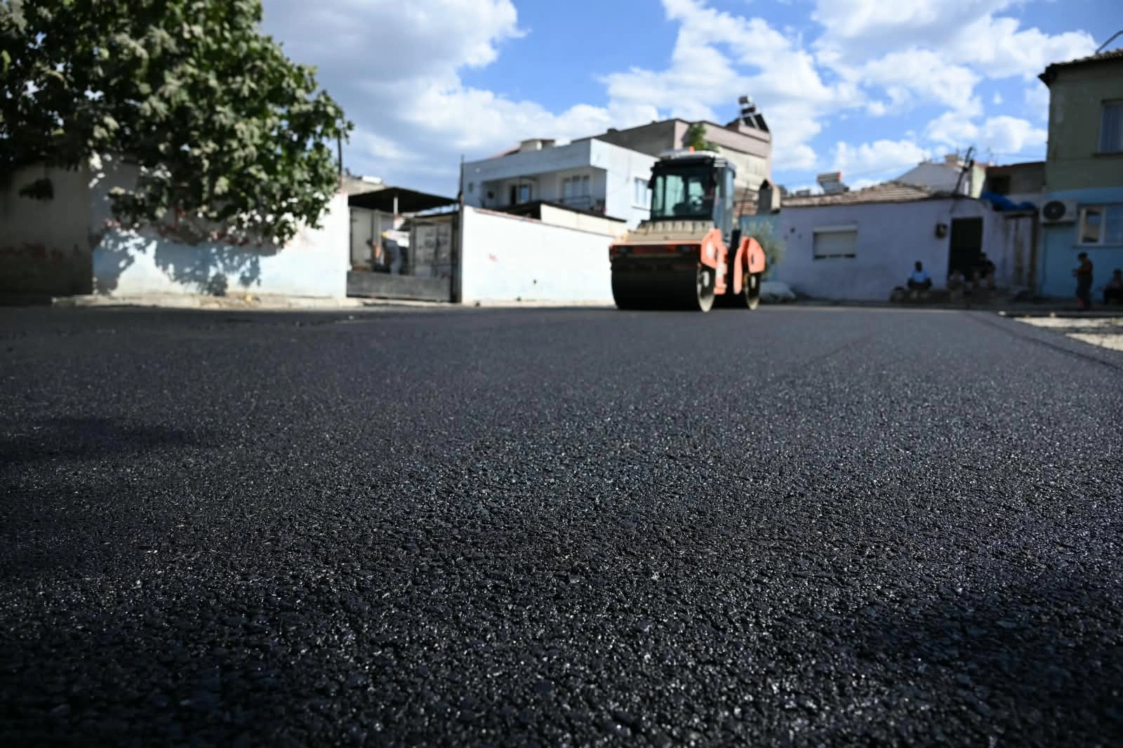 Manisa Salihli’de Çiçek Caddesi yenileniyor