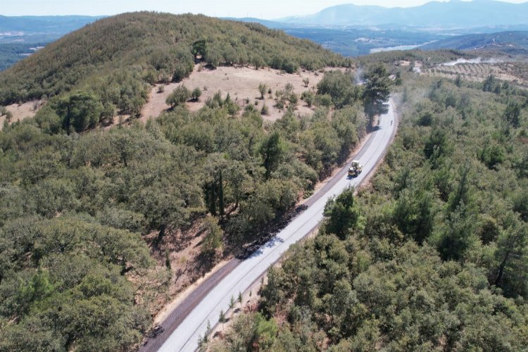 Manisa Soma'da sathi kaplamalar sürüyor