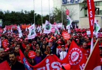 Metal-iş İşçisi Gebze'de Yürüdü