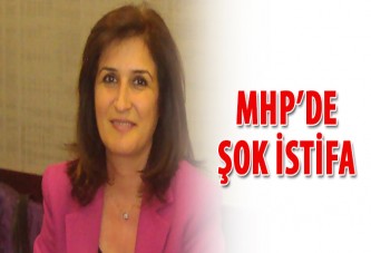 MHP’de şok istifa