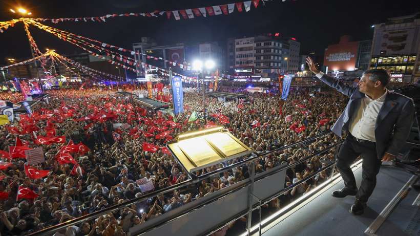 Millet İradesine Sahip Çıkıyor Mitingi Kadıköy 100 Binler Kayyuma Geçit Yok Dedi
