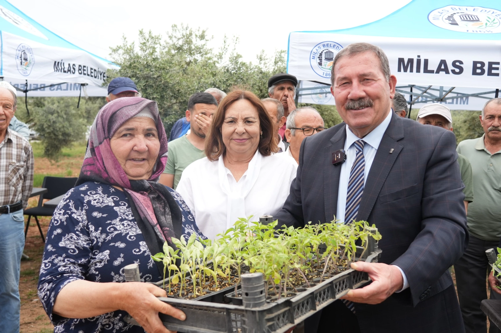Muğla Milas’ta 300 üreticiye dağıtım gerçekleştirildi