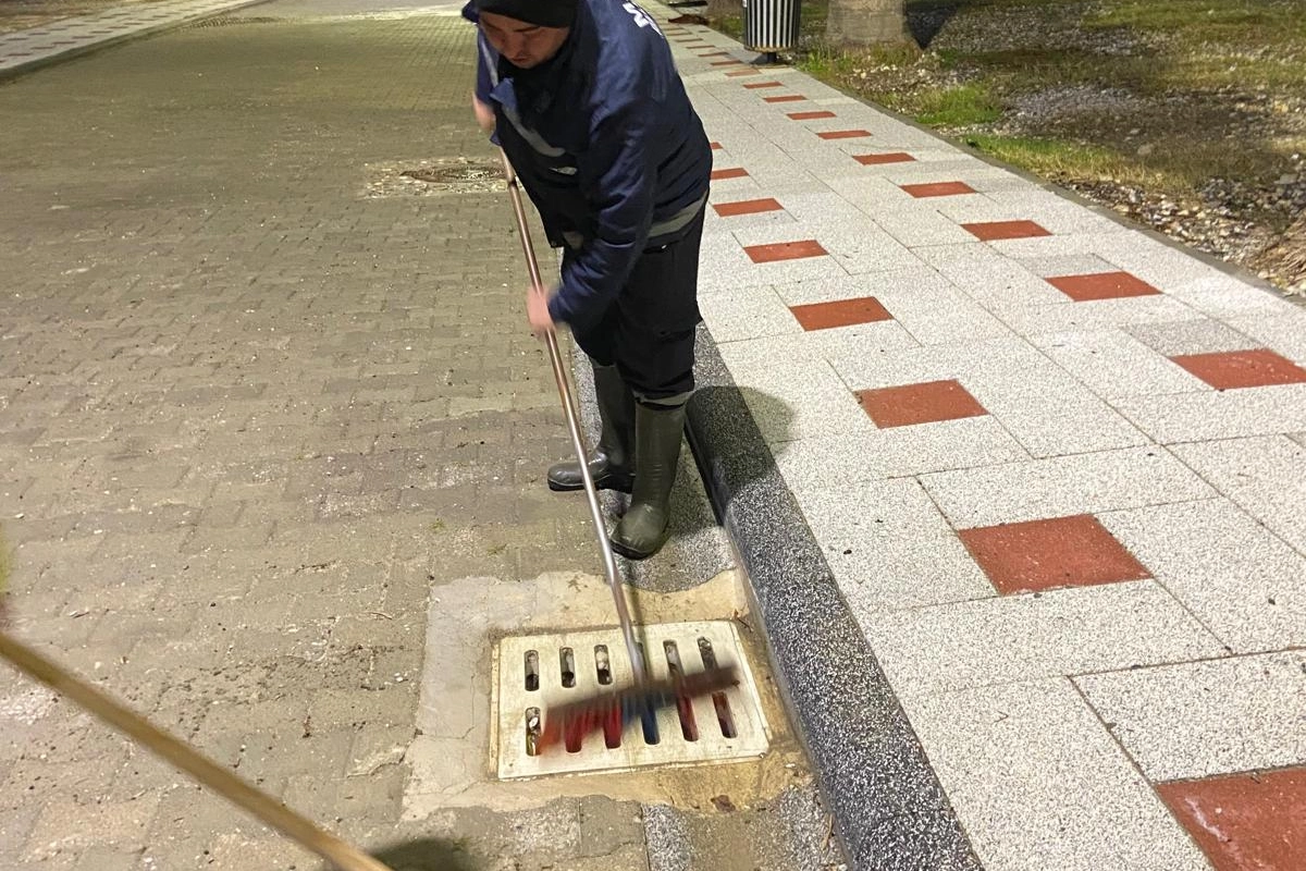 Muğla Milas'ta yağış öncesi seferberlik