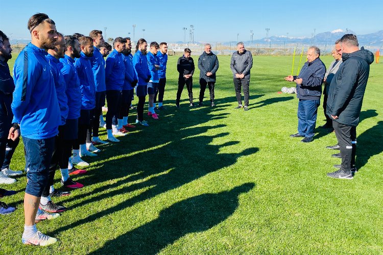 Mustafa Yalçın'dan Talasgücü'ne ziyaret