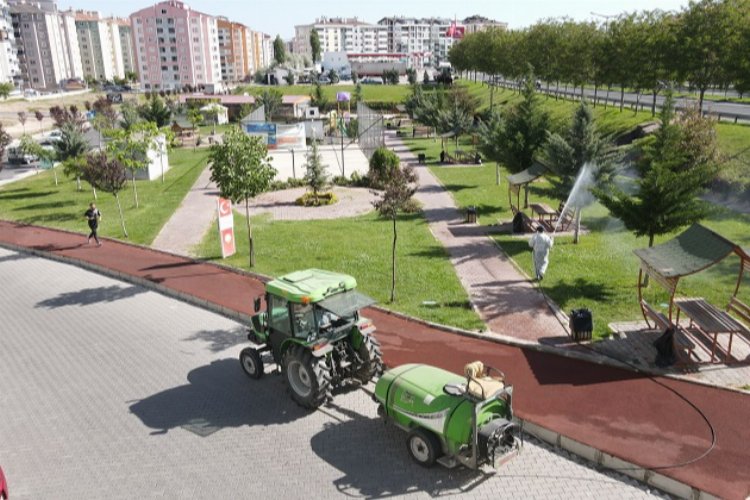 Nevşehir Belediyesi'nden ilaçlama mesaisi