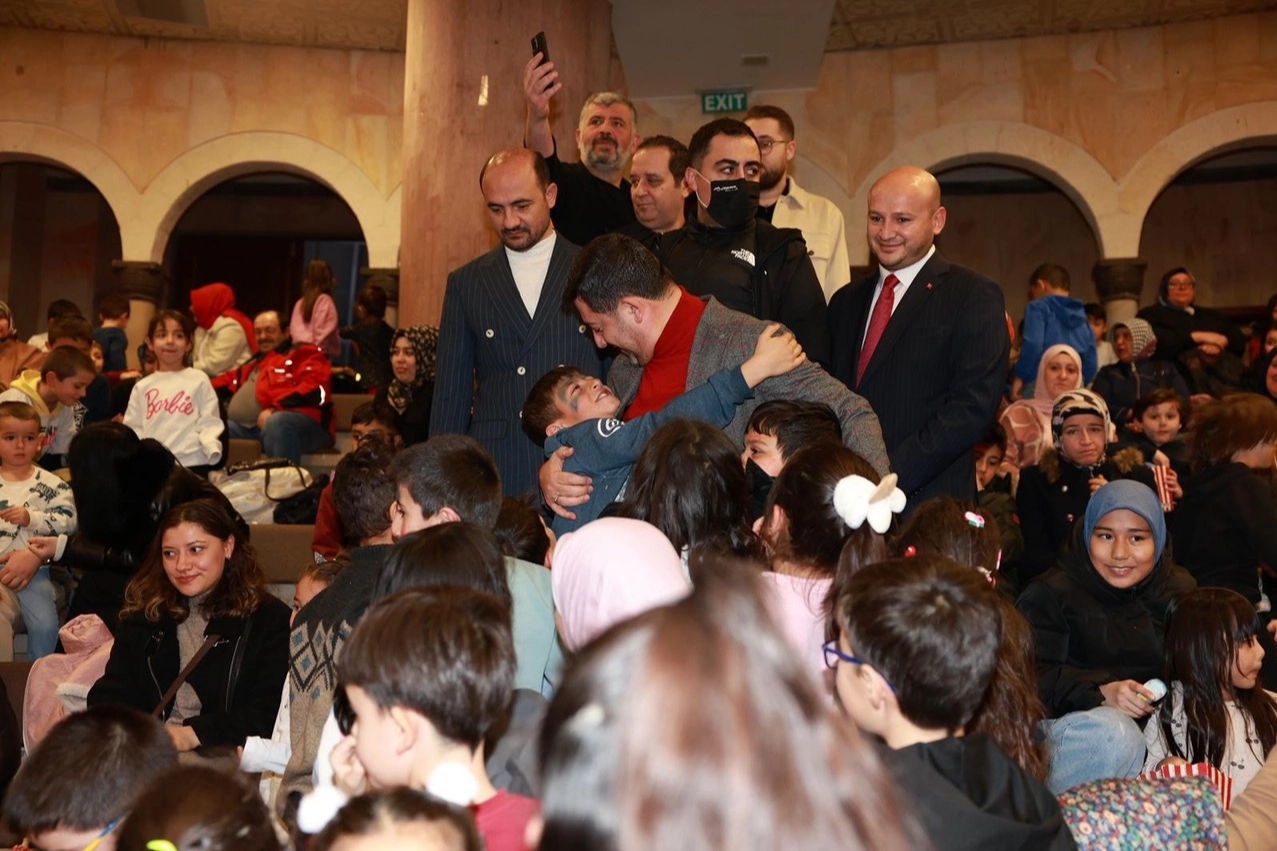 Nevşehir Belediyesi'nden çocuklara hediye