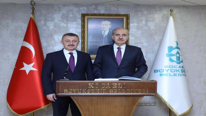 Numan Kurtulmuş,Tahir Büyükakını ziyaret etti