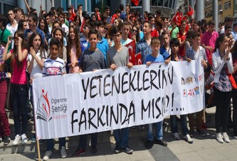 Öğrenme şenliğine vatandaşlardan yoğun ilgi