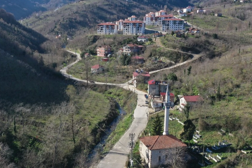 Ordu’da ulaşım güvenliği için yol çalışmaları sürüyor