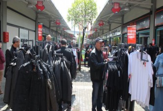 Outlet Center’de ucuzluk panayırı