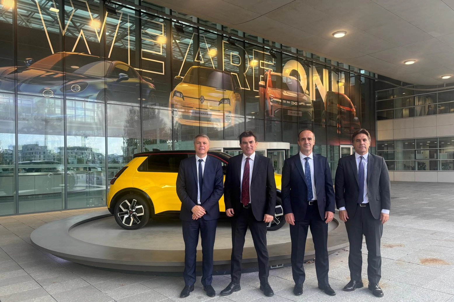 OYAK ve Renault Group’tan güçlü iş birliği... 2026’da Bursa’da yeni modeller üretilecek