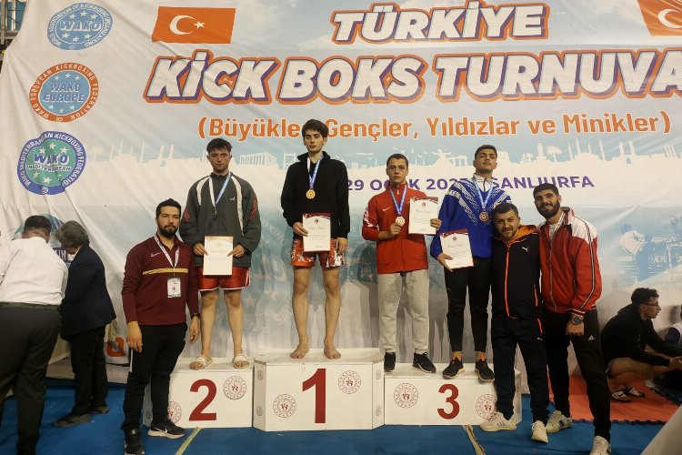 Pazaryerispor 'Kick Boks'a damga vurdu