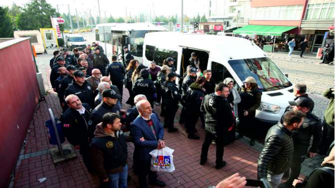 PKK/KCK operasyonunda gözaltına alınan 22 şüpheli adliyede