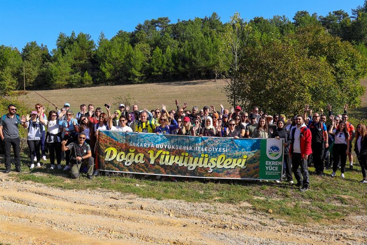 Sakarya'da doğa tutkunları anı tabiatla ölümsüzleştirdi